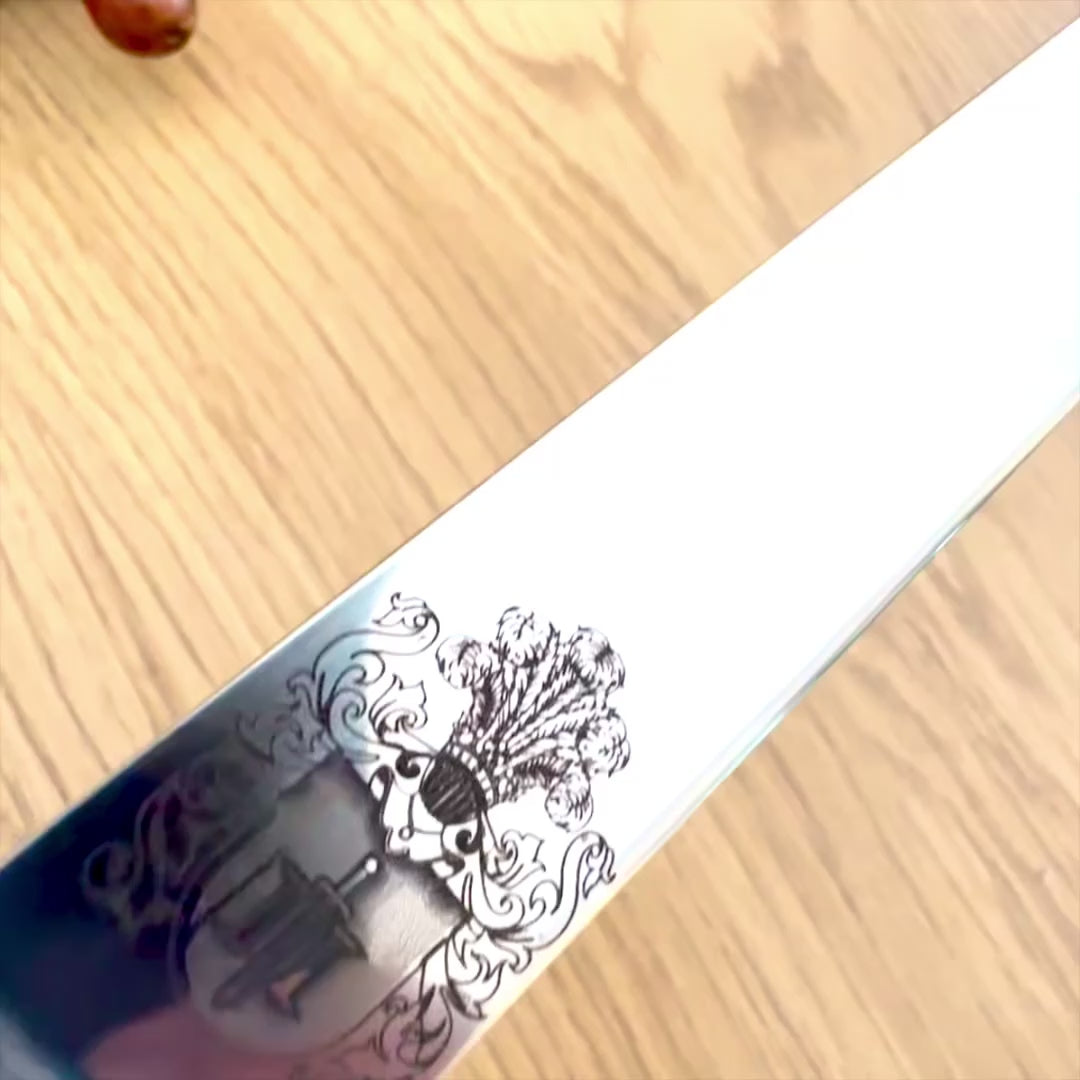 Stålsvärd för riddare 84 cm i slida - Replica SW-114 med möjlighet till personlig gravyr
