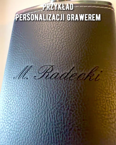 Set med fickpluntor "Stilig Gentleman" - möjlighet till personlig gravyr som present