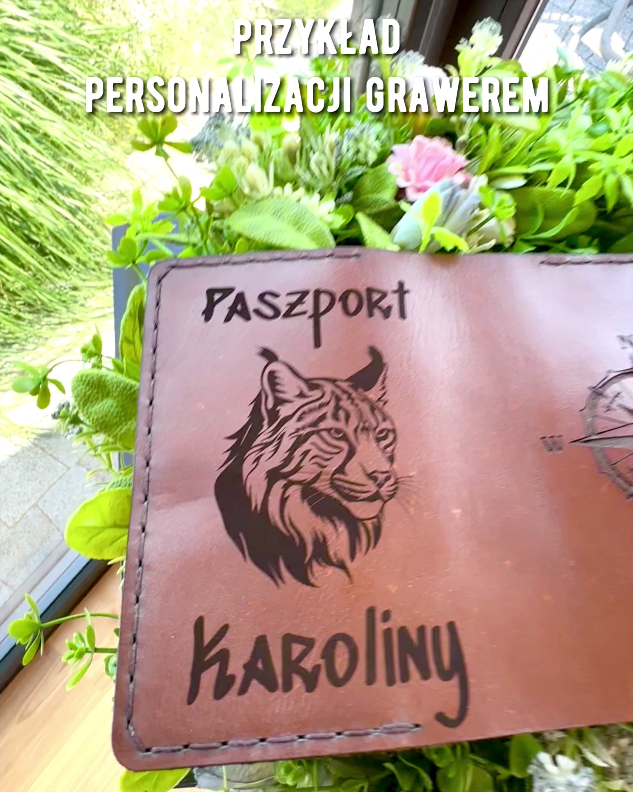 Etui "Resenären" - Läderfodral för Pass, personalisering med gravyr - 2 färgvarianter