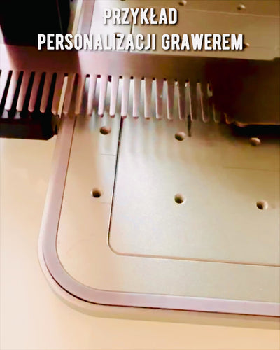 GroomMaster - Elegant Metallkam med Gravyr, personlig anpassning med gravyr