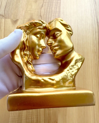 Figur "Złote Złączenie" - 13,5 cm hög, Dekorativ med Graveringsalternativ