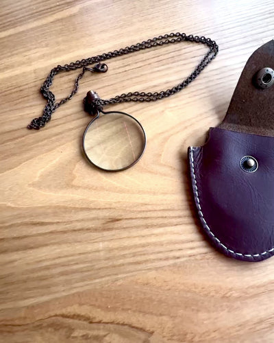 Vintage Look - Förstoringsglas i glas med läderfodral, möjlighet till personlig gravyr