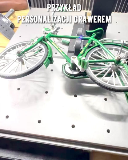 Cykelmodell "Retro Classic" - Miniatyr med Gravyr, perfekt som present