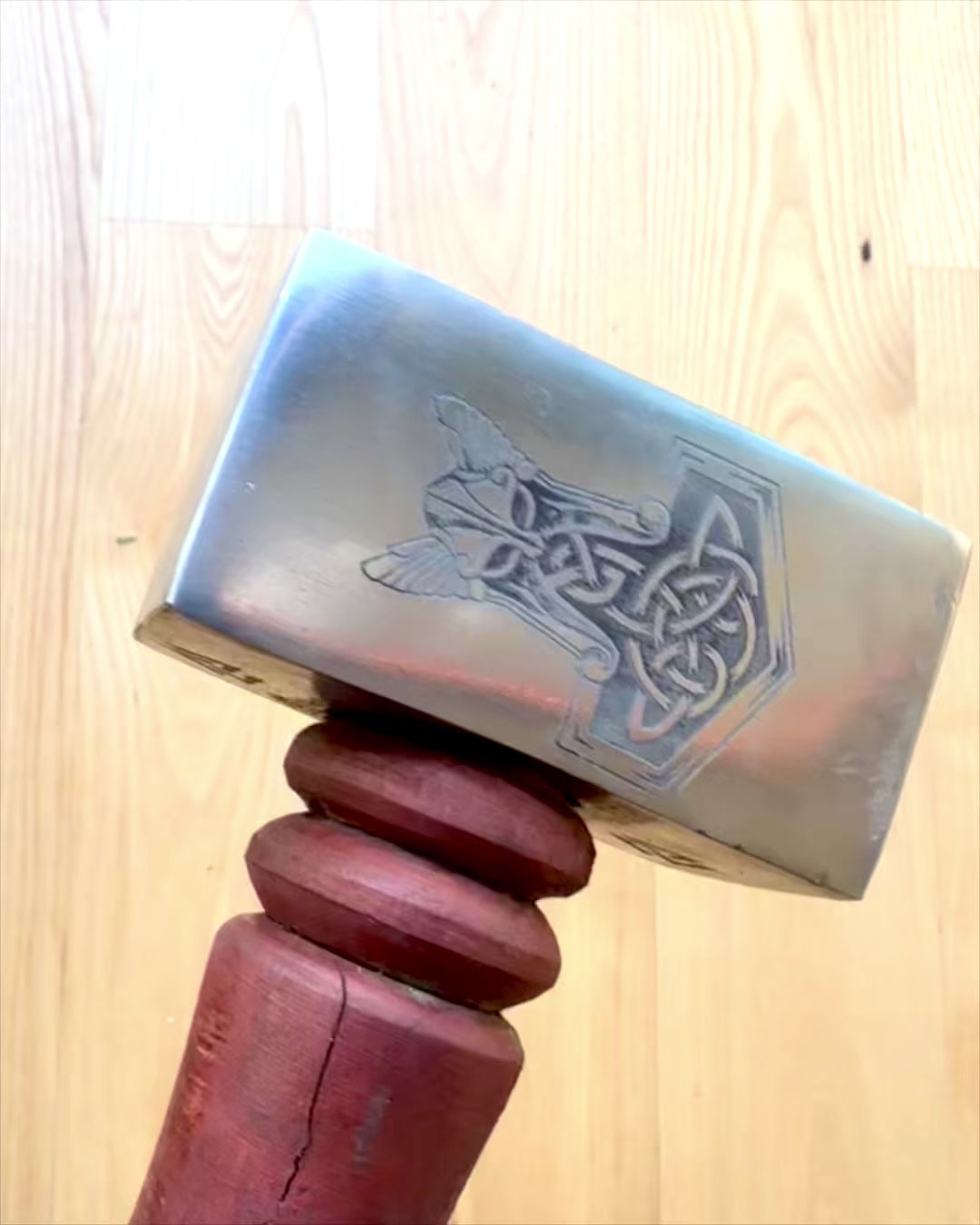 Skalders Mjölnir-hammare – 33 cm, Handsmidd Vikingahammare med Graveringsalternativ