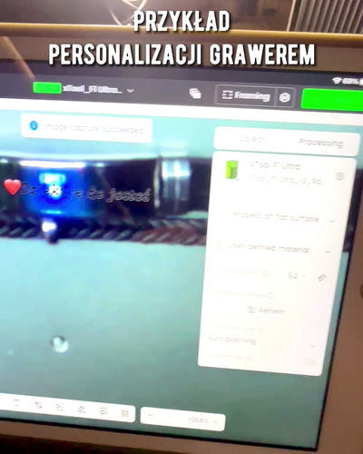 Herrarmband i PU-läder och rostfritt stål med möjlighet till gravyr – Finns i två färgvarianter