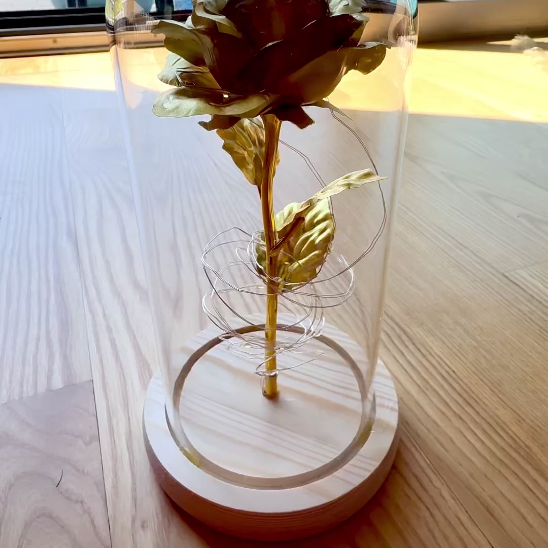 LED-nattlampa Ros med möjlighet till personlig gravyr, romantisk present, höjd 21,5 cm, mjukt ljus, perfekt dekoration till sovrummet