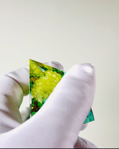 Orgonitpyramid med Citrin och Turkos – Chakra Energi Generator, Reiki Verktyg, Meditation Dekoration