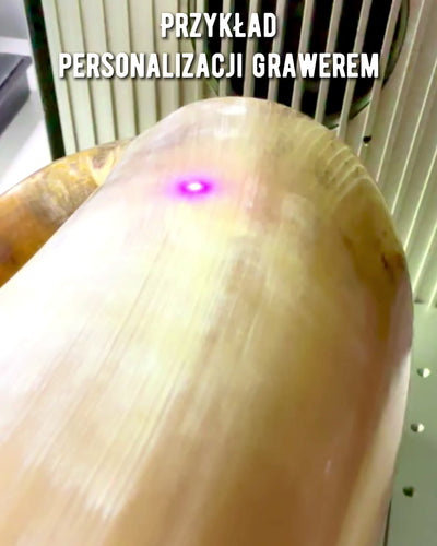 Snidad Sejdel 'Majstersztyk' med möjlighet till personlig gravyr - 5 färgvarianter