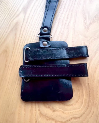 Fodral Svarta Pantern för Käpp med Graveringsalternativ - Handgjord av Naturläder