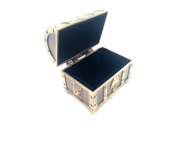 Retro metallskattkista med gravyr - Silverfärgad ask 7x5x5 cm