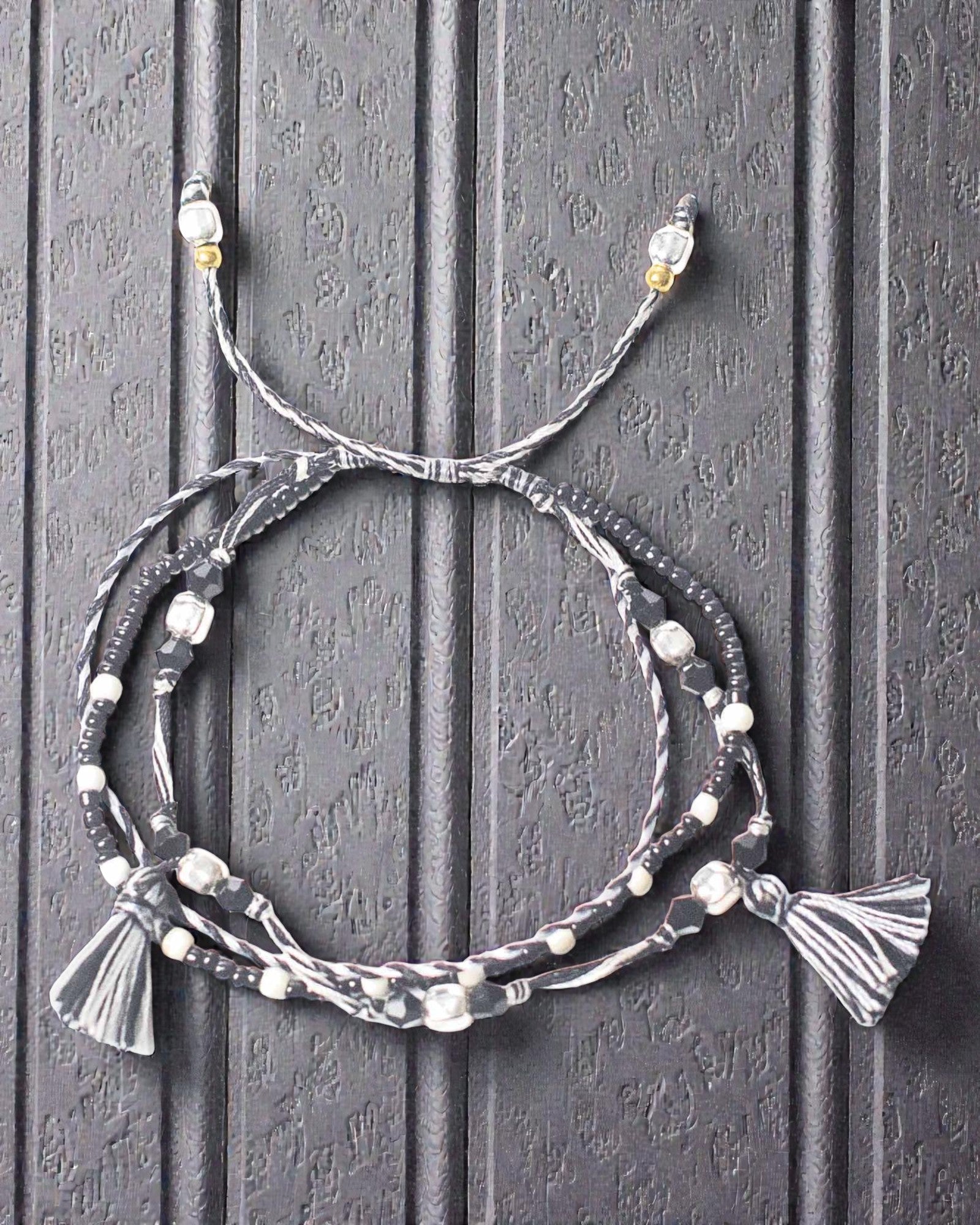 Tempelarmband i snöre Yin Yang – Naturens balans