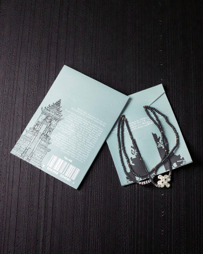 Tempelarmband i snöre Dharma Knot – Andlig förankring